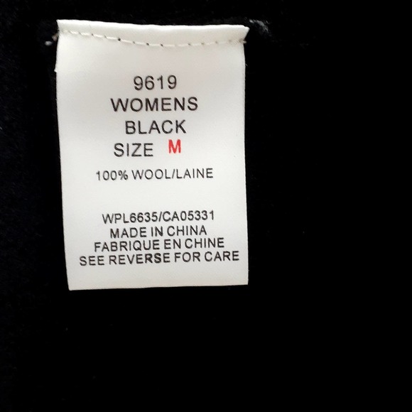 Woolrich Black Zip front Sweater 100% Wool Snowflake Embroidery Size M - Picture 7 of 8